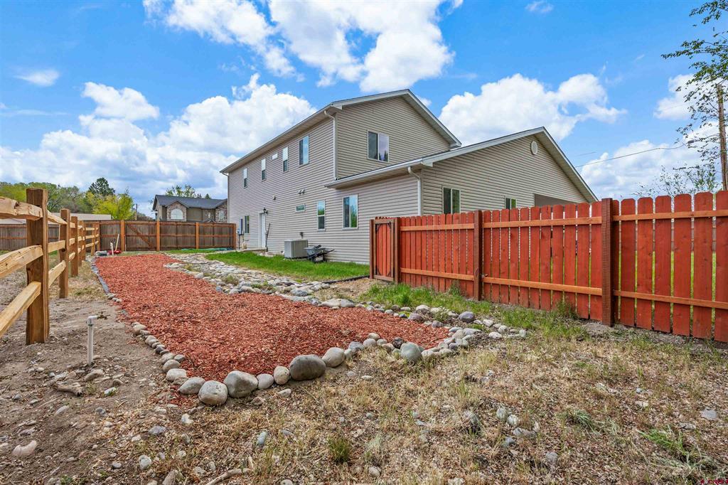 357 6410 Court Montrose CO 81403