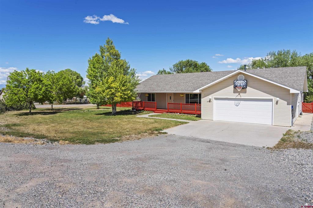 8902 6085 Road Montrose CO 81401