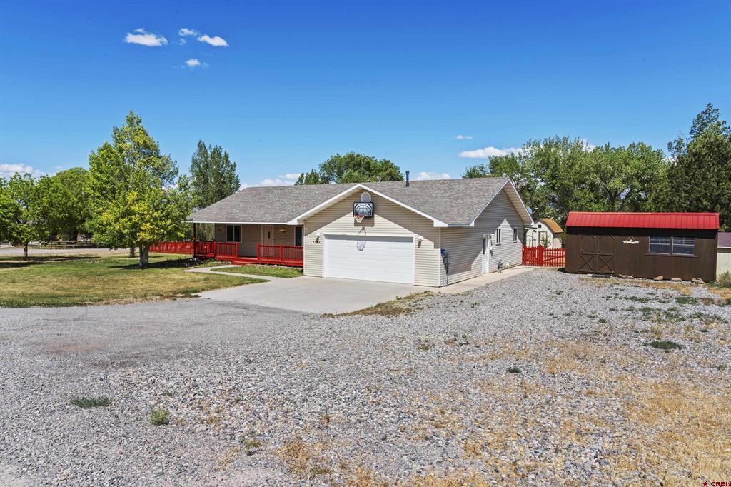 8902 6085 Road Montrose CO 81401
