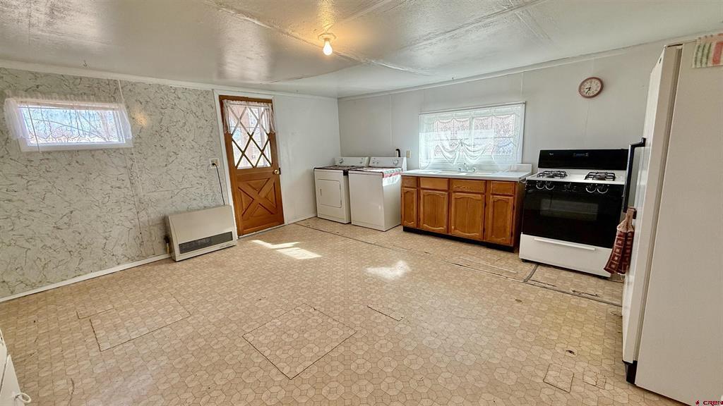 1704 Ross Avenue Alamosa CO 81101