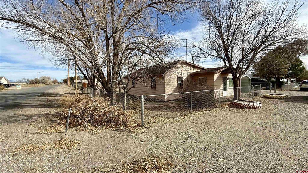 1704 Ross Avenue Alamosa CO 81101
