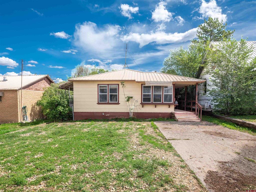 318 N Linden Street Cortez CO 81321