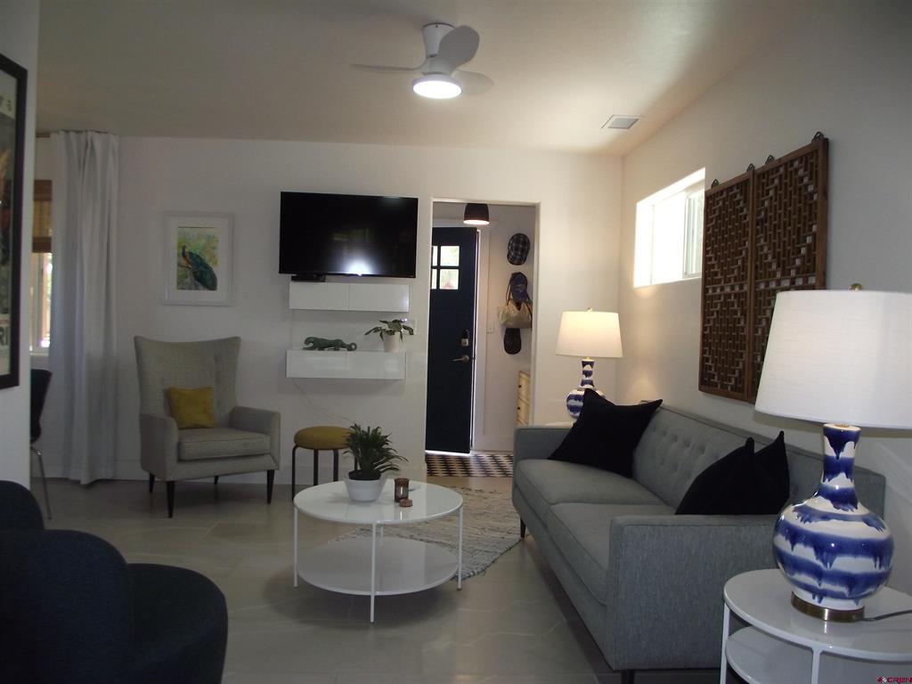 937 S 10th Street Montrose CO 81401