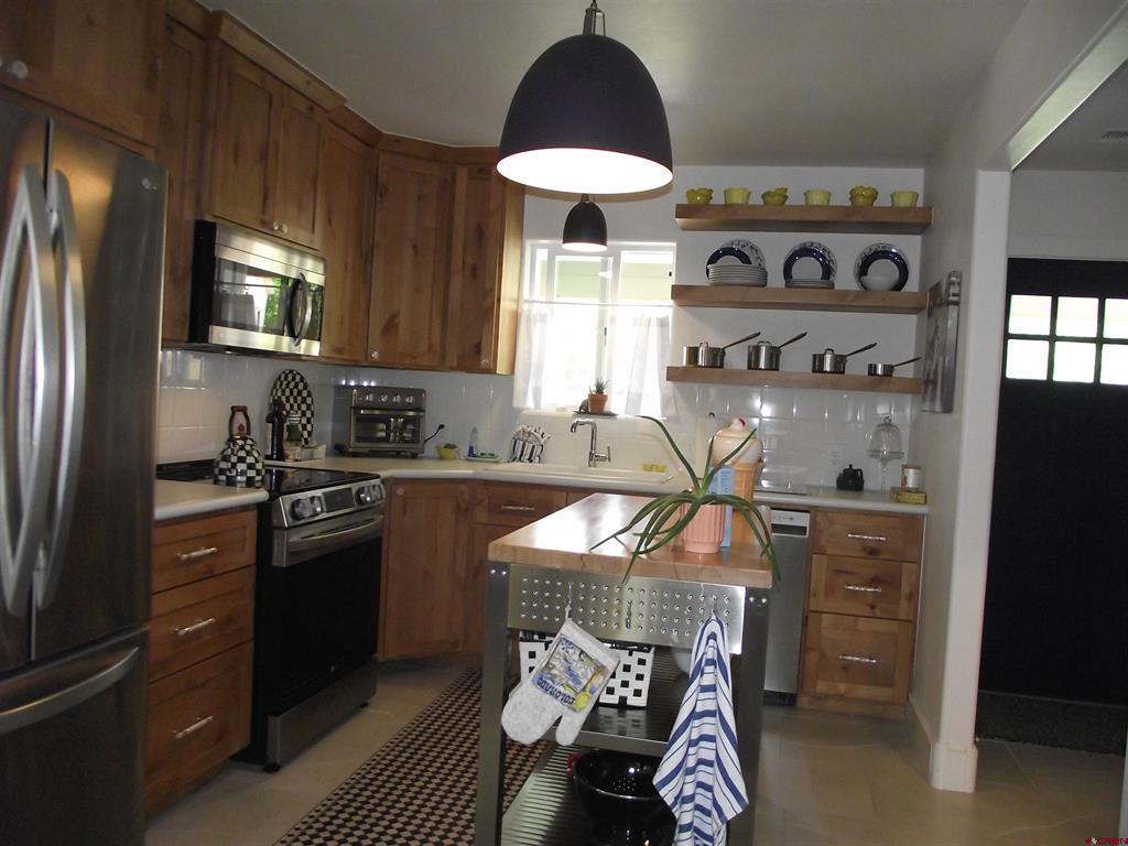 937 S 10th Street Montrose CO 81401