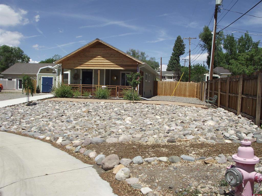 937 S 10th Street Montrose CO 81401
