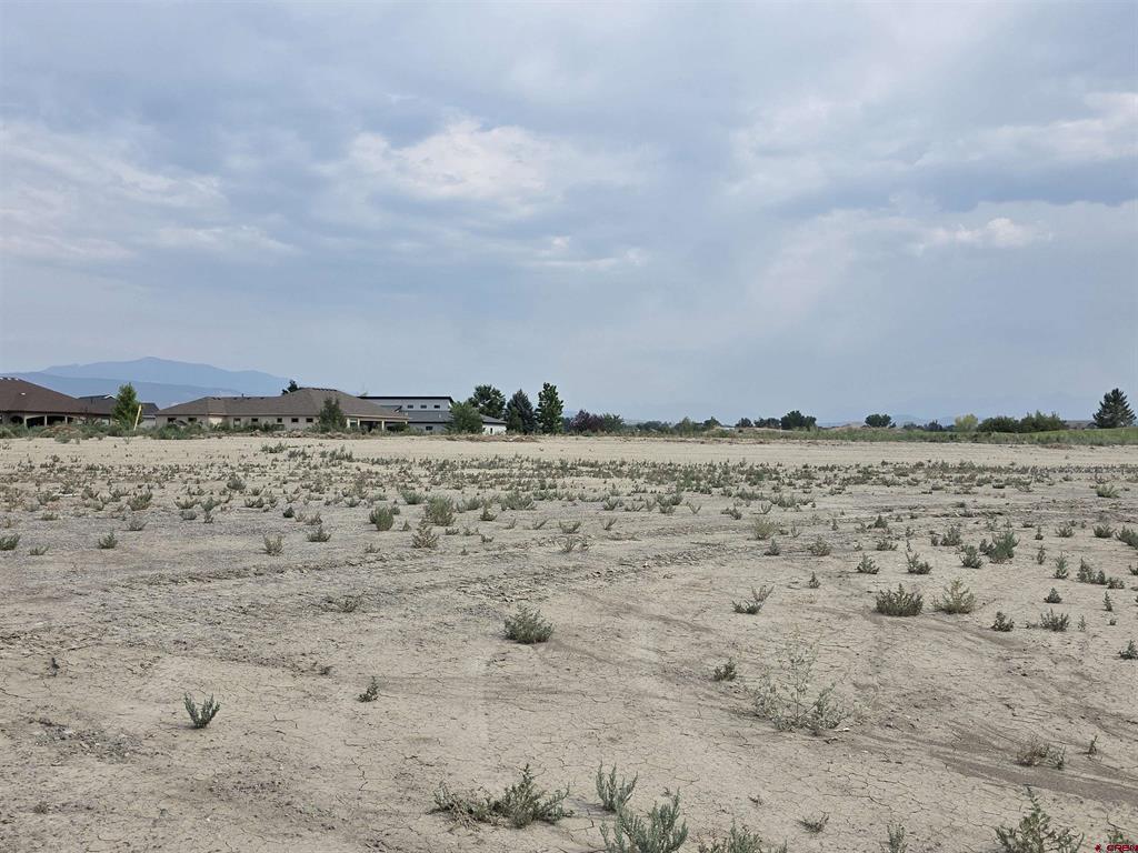 2215 Chimney Rock Way Montrose CO 81401