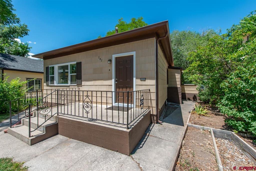 707 N 1st Street Montrose CO 81401