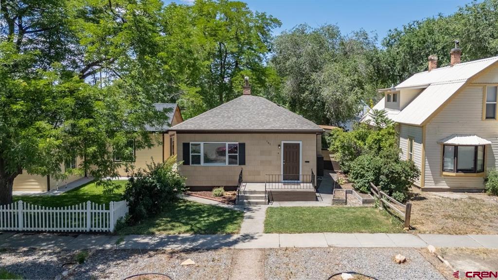 707 N 1st Street Montrose CO 81401