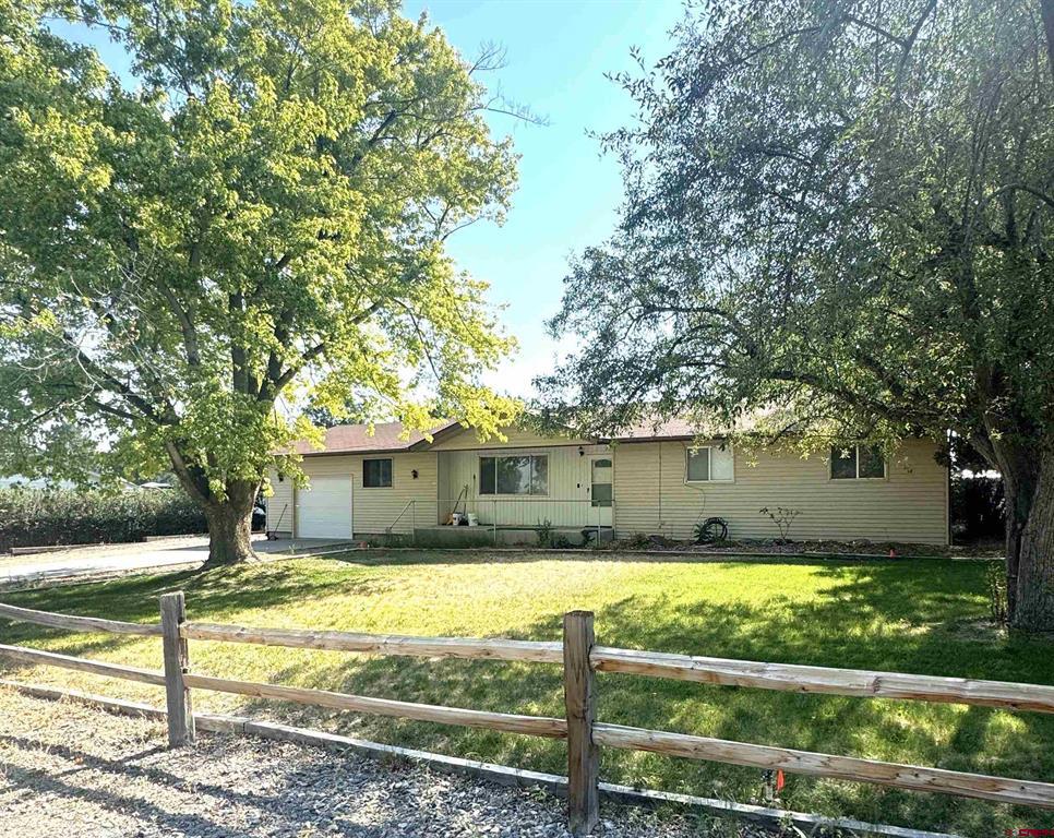 240 Demaria Montrose CO 81401