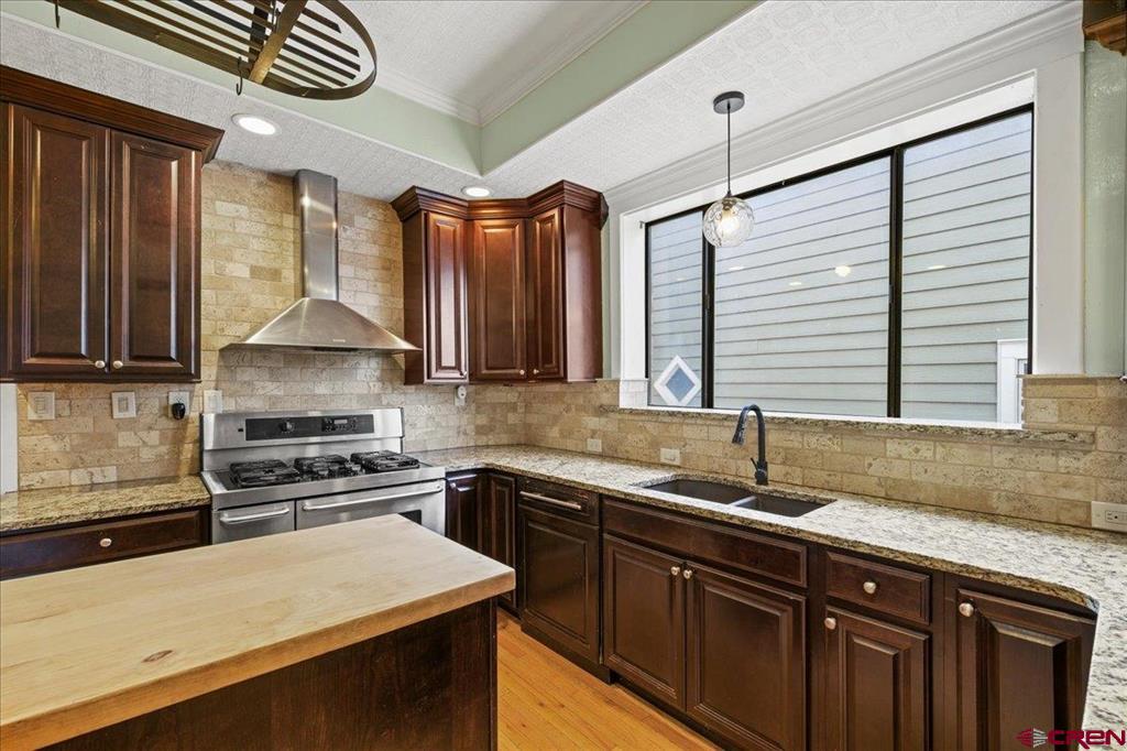 543 S 5th Street Montrose CO 81401