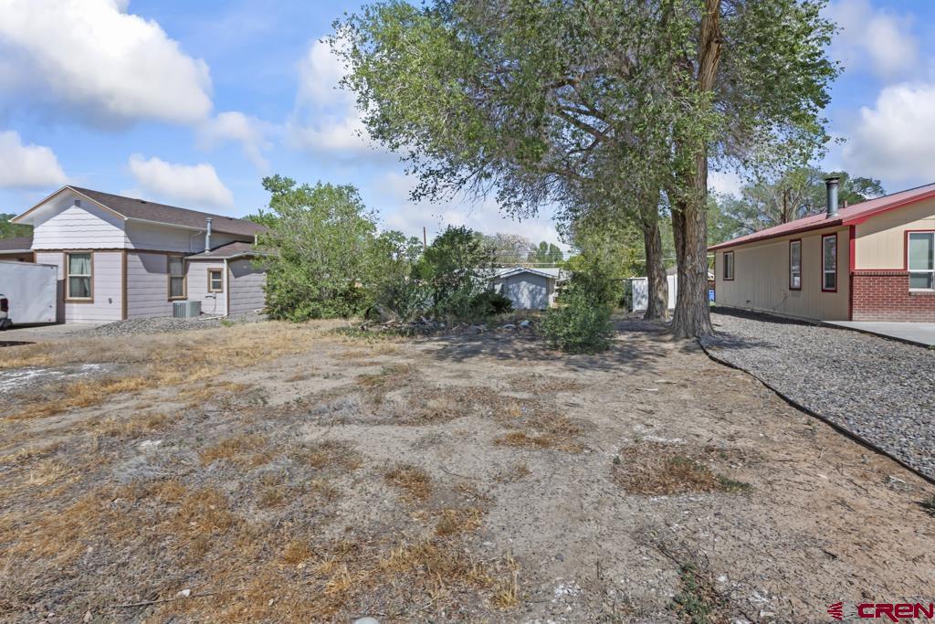 1011 S 5th Street Montrose CO 81401
