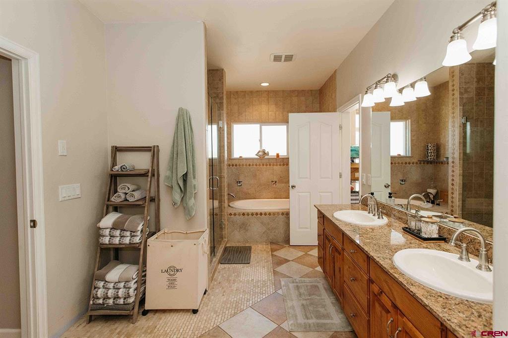 1626 E Main Street Montrose CO 81401