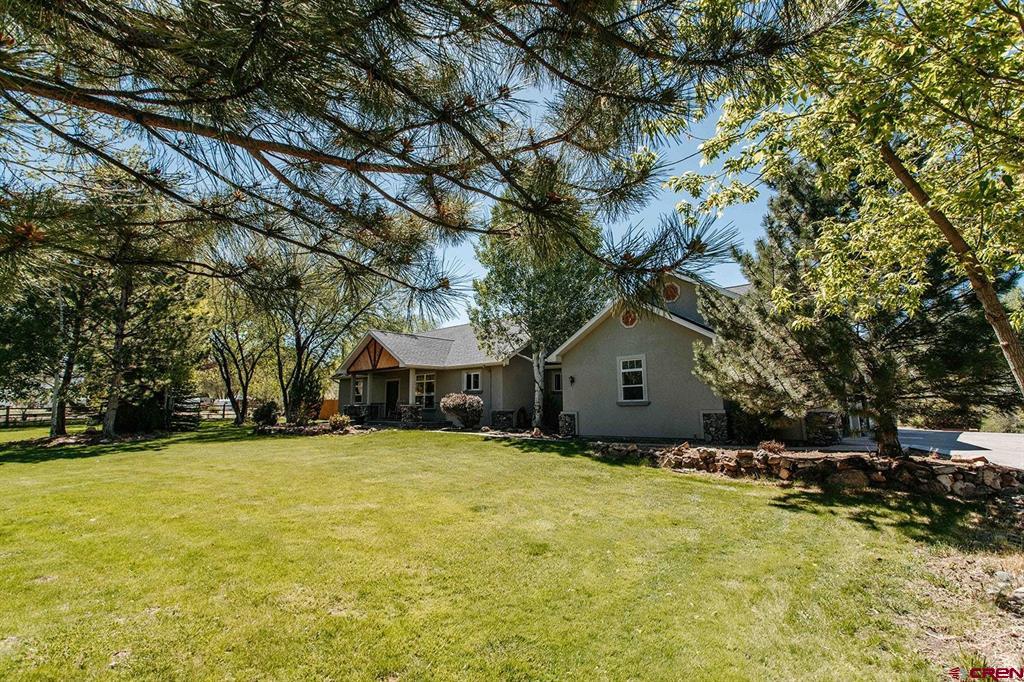 1626 E Main Street Montrose CO 81401