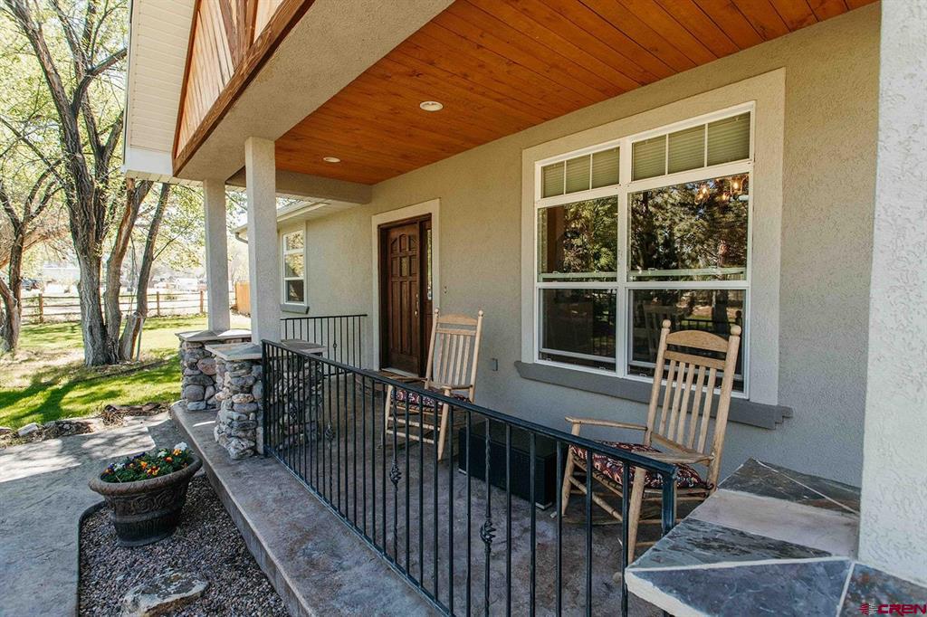 1626 E Main Street Montrose CO 81401