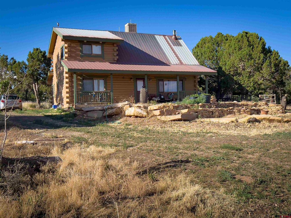 19234 Road 16 & 19444 Road 16.5 Yellow Jacket CO 81335