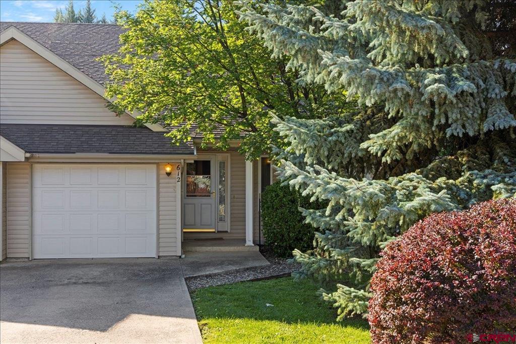 612 & 616 S 6th Street Montrose CO 81401