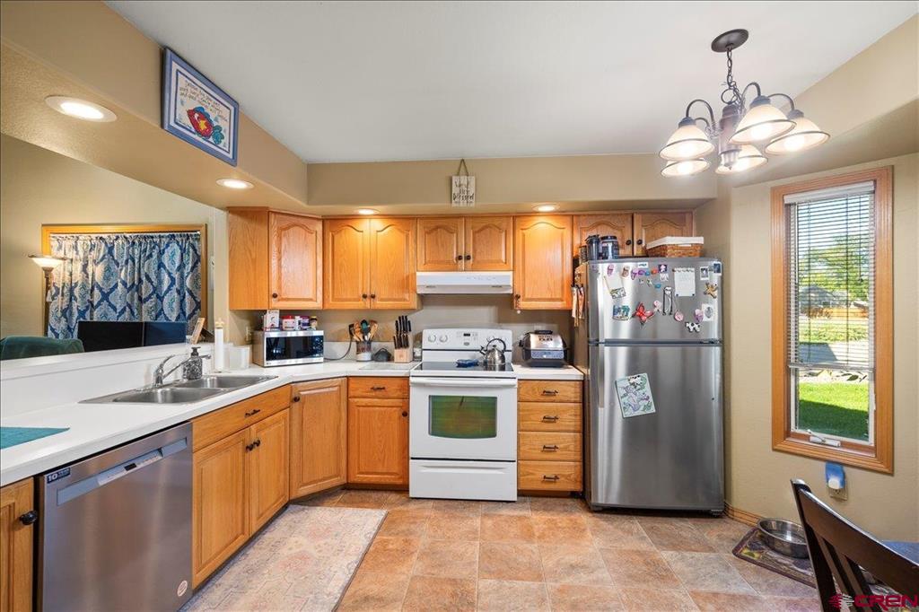 612 & 616 S 6th Street Montrose CO 81401