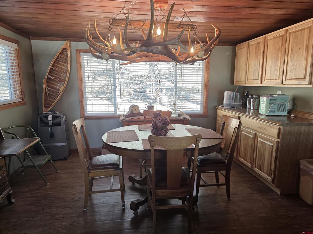 25 And 47 Hoot N Holler Arboles CO 81121