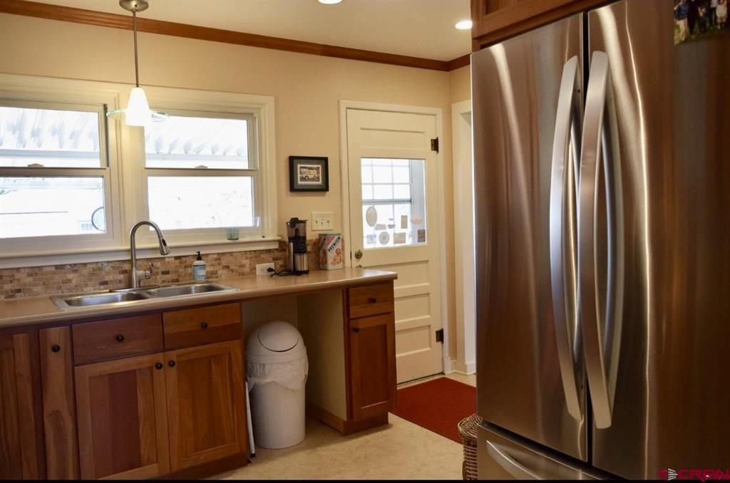 17 Spruce Drive Montrose CO 81401