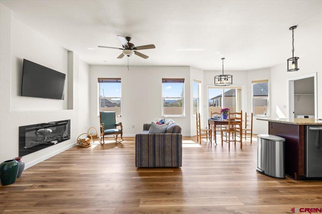 2814 Glacier Drive Montrose CO 81401