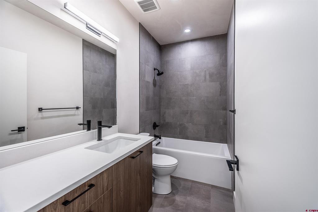 3430 Kestrel Loop Montrose CO 81401