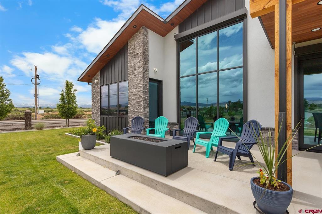 3037 Sleeping Bear Drive Montrose CO 81401
