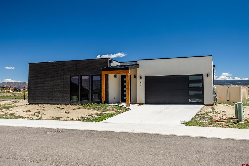 3444 Kestrel Loop Montrose CO 81401