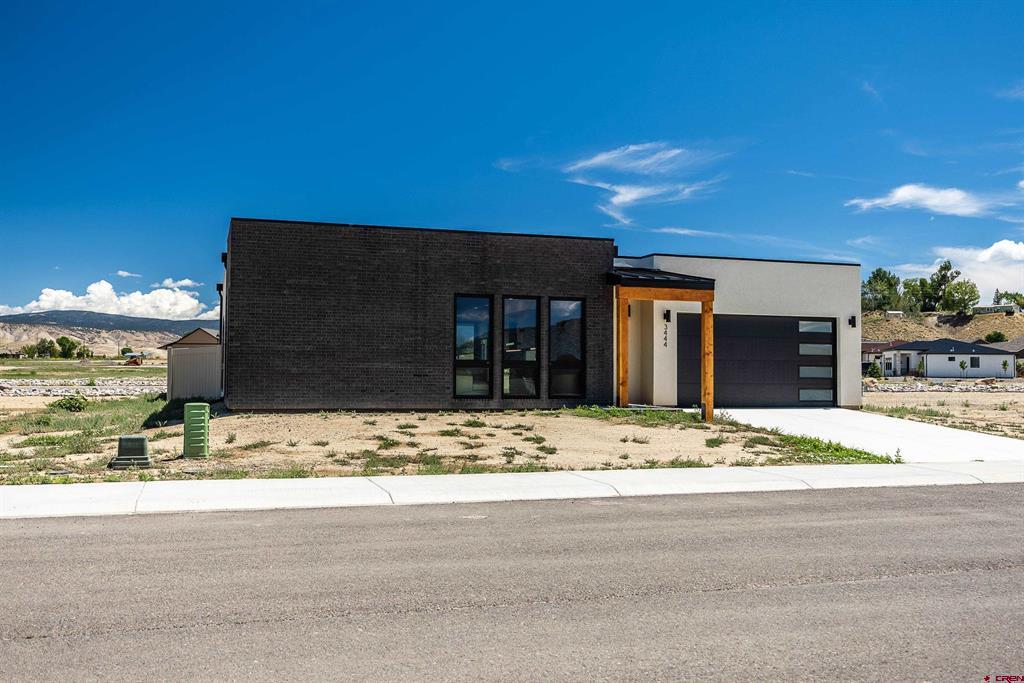 3444 Kestrel Loop Montrose CO 81401