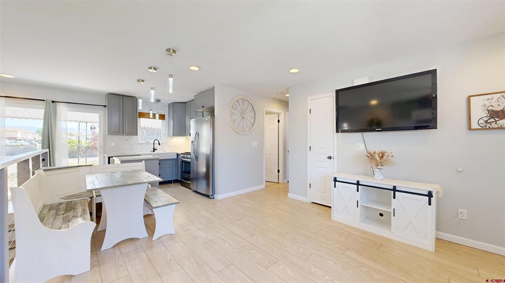 1609 Dover Road Montrose CO 81401