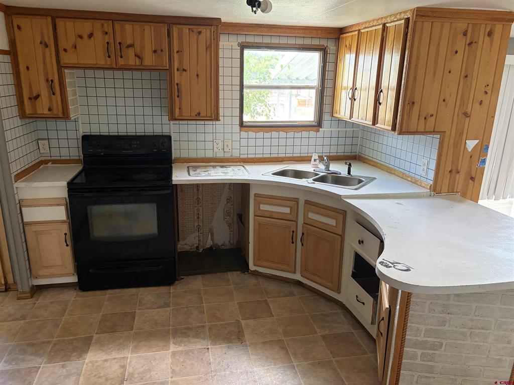 10 Rickey Place Monte Vista CO 81144