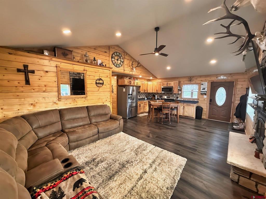 1072 County Road 14c Del Norte CO 81132