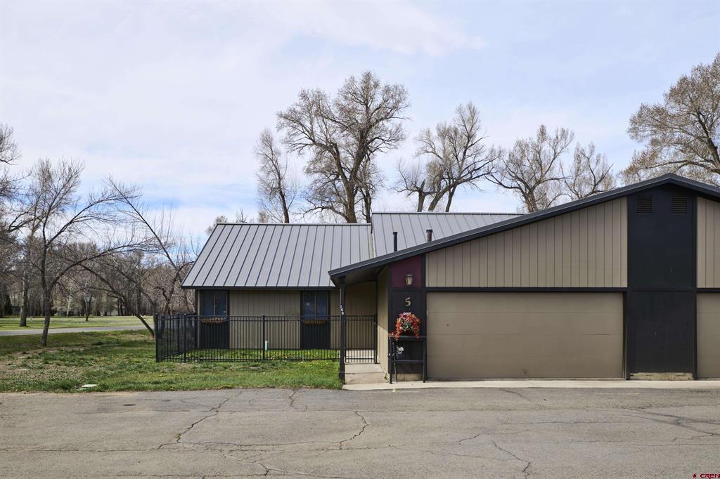 169 Camino Del Rio Gunnison CO 81230
