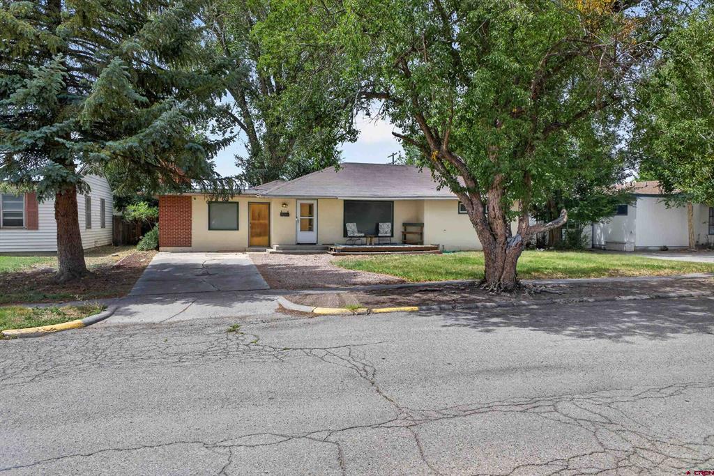 93 El Camino Drive Alamosa CO 81101