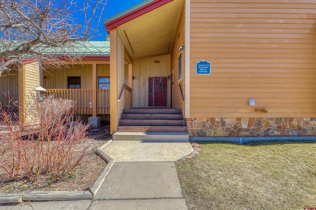 247 Davis Cup Pagosa Springs CO 81147