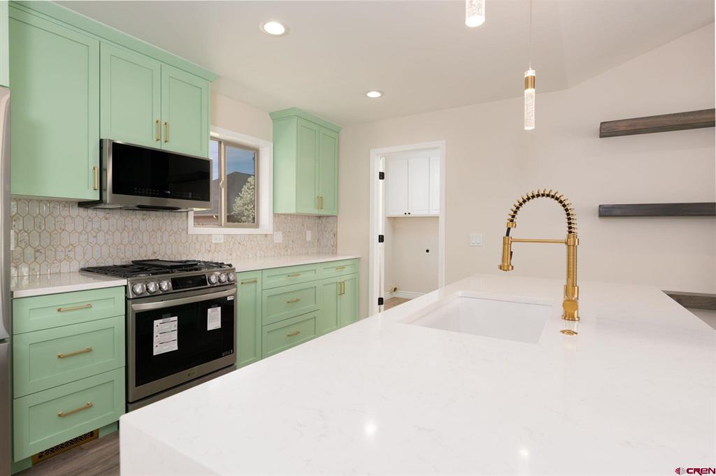 1756 Freedom Way Montrose CO 81401