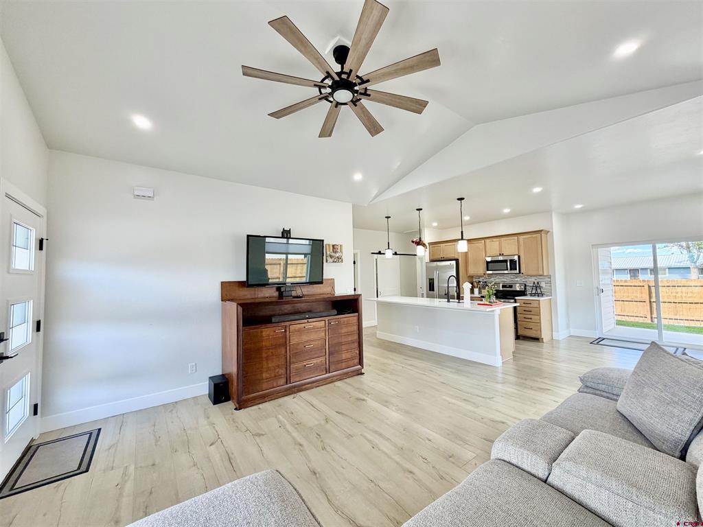 1609 Magpie Gulch Street Montrose CO 81401