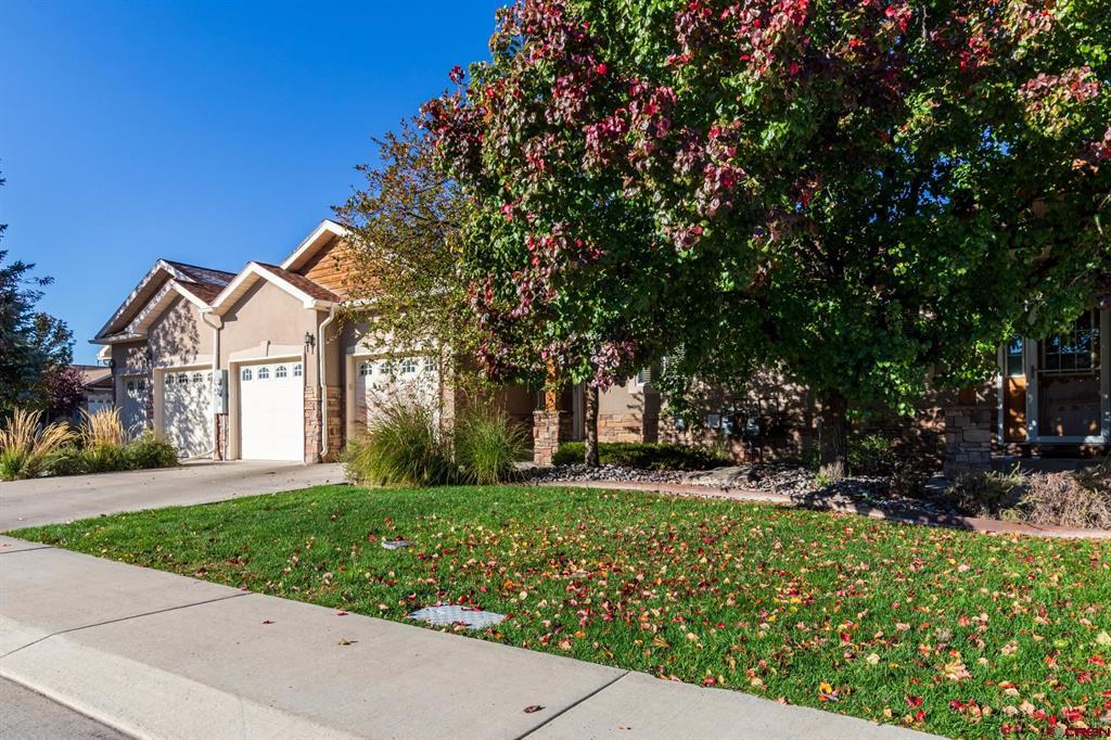 257 Crossroads Circle Montrose CO 81401