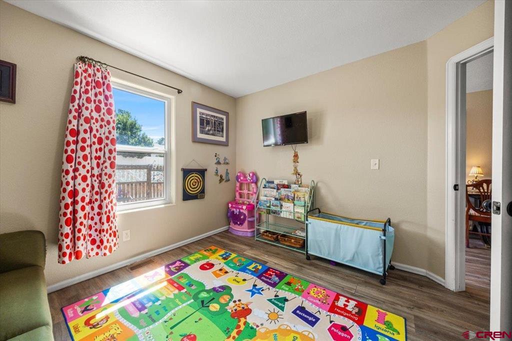 1833 Estates Drive Montrose CO 81401