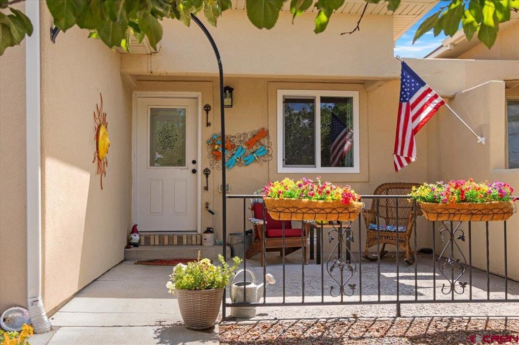 1833 Estates Drive Montrose CO 81401