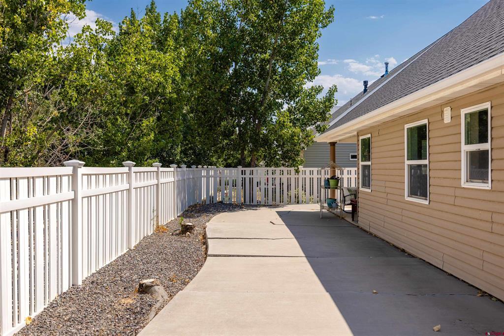 1340 Dry Creek Avenue Montrose CO 81401