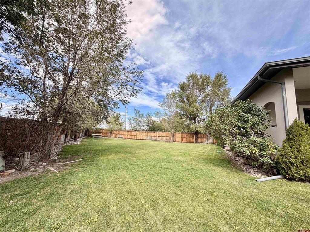 1689 6429 Circle Montrose CO 81403