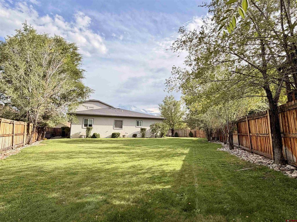 1689 6429 Circle Montrose CO 81403
