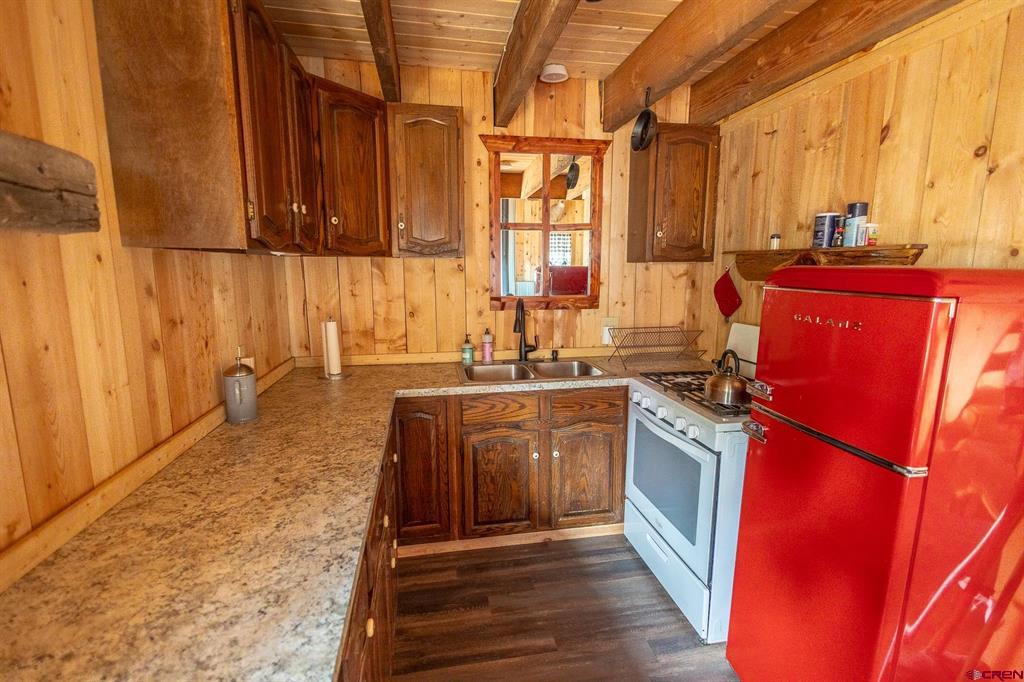 501 Last Chance Road Creede CO 81130