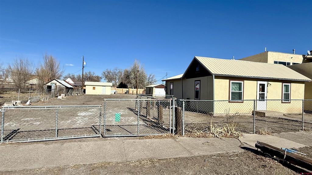 303 9th Street Alamosa CO 81101