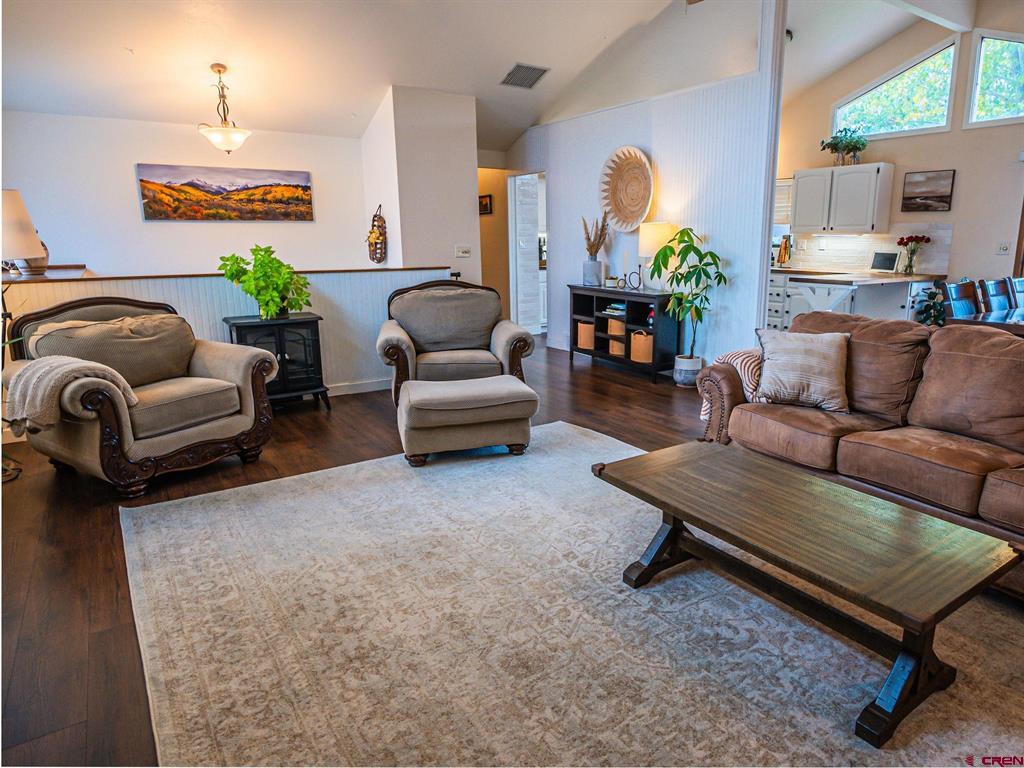 1323 Manchester Drive Montrose CO 81401