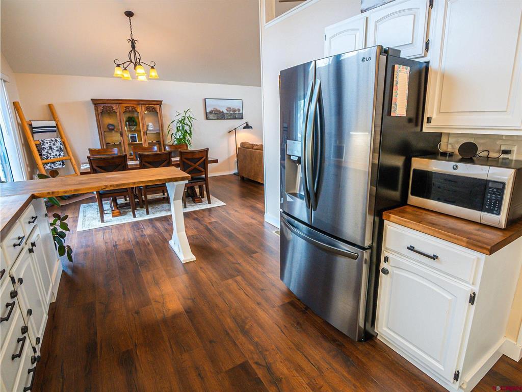 1323 Manchester Drive Montrose CO 81401