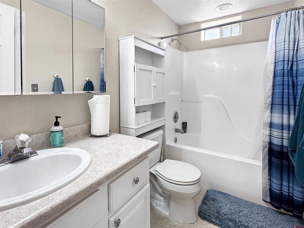 23 Lakeside Drive Cortez CO 81321