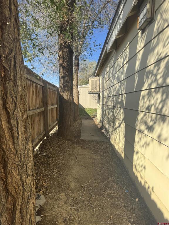 1123 N Cascade Avenue Montrose CO 81401
