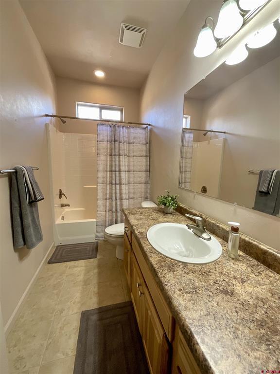 338 6410 Court Montrose CO 81403