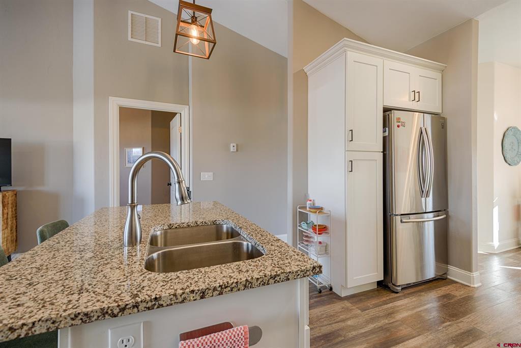 2113 Market Street Montrose CO 81401